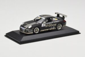 Porsche 911 997 GT3 Cup #89 Porsche Design Supercup VIP Car 2007 Minichamps 1:43 WAP02013817 Metal — zdjęcie 2 z 4