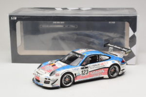Porsche 911 997 GT3 R #123 Muhlner Motorsport E. Fumal / E. Thiry 24 Hours of Spa 2011 Minichamps 1:18 151118923 Metal — zdjęcie 6 z 6