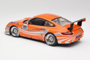 Porsche 911 997 GT3 R #88 Porsche Consulting 2005 AUTOart 1:18 77821 Metal — zdjęcie 7 z 8