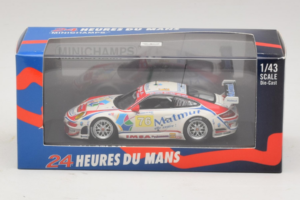 Porsche 911 997 GT3 RSR #76 R. Narac / P. Long / P. Pilet 24 Hours of Le Mans 2009 Minichamps 1:43 400096976 Metal — zdjęcie 3 z 3