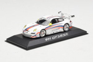 Porsche 911 997 GT3 RSR Biały z Niebieskimi i Pomarańczowymi Paskami 2007 Minichamps 1:43 WAP02000618 Metal — zdjęcie 2 z 4