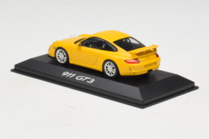 Porsche 911 997 GT3 Żółty Minichamps 1:43 WAP02012116 Metal — zdjęcie 3 z 4