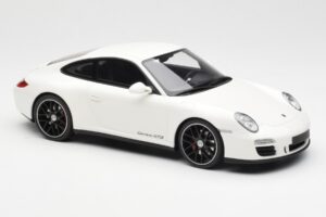 Porsche 911 997 GTS Biały GT Spirit 1:18 GT287 Żywica — zdjęcie 4 z 6
