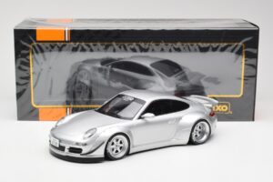 Porsche 911 997 RWB Abu Dhabi IXO 1:18 18CMC166 Metal — zdjęcie 6 z 6