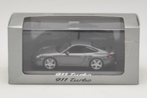 Porsche 911 997 Turbo Grey Metallic Minichamps 1:43 WAP02013016 Metal — zdjęcie 5 z 5