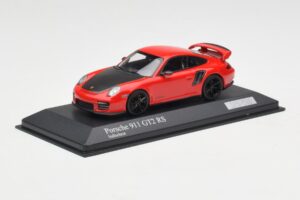 Porsche 911 997.2 GT2 RS Czerwony z Czarnymi Felgami Minichamps 1:43 400069407 Metal — zdjęcie 2 z 4