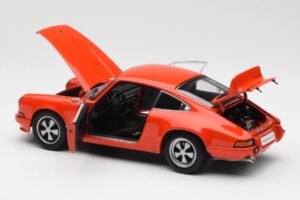 Porsche 911 Carrera RS 2.7 Pomarańczowy AUTOart 1:18 78057 Metal — zdjęcie 5 z 8