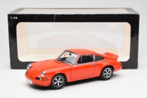 Porsche 911 Carrera RS 2.7 Pomarańczowy AUTOart 1:18 78057 Metal — zdjęcie 8 z 8