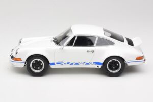 Porsche 911 Carrera RSR Group 4 GT Biały i Niebieski 1973 Minichamps 1:18 107065020 Metal — zdjęcie 3 z 6
