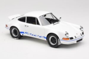 Porsche 911 Carrera RSR Group 4 GT Biały i Niebieski 1973 Minichamps 1:18 107065020 Metal — zdjęcie 4 z 6
