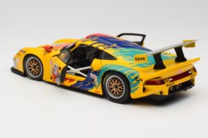 Porsche 911 GT1 #1 D. Rohr / R. Pilgrim / A. McNish 1997 UT Models 1:18 39724 Metal — zdjęcie 5 z 8