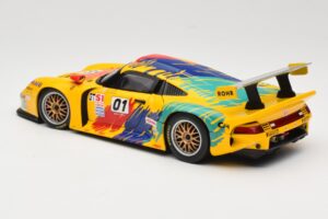 Porsche 911 GT1 #1 D. Rohr / R. Pilgrim / A. McNish 1997 UT Models 1:18 39724 Metal — zdjęcie 7 z 8