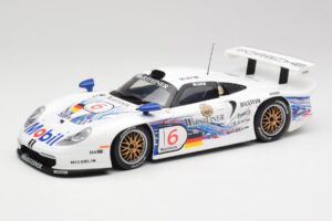 Porsche 911 GT1 #6 T. Boutsen / H-J. Stuck 1997 UT Models 1:18 39720 Metal