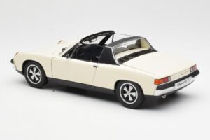Porsche 914/6 Jasny Kość Słoniowa AUTOart 1:18 77933 Metal — zdjęcie 7 z 8