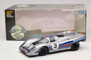 Porsche 917K #3 Martini V. Elford / G. van Lennep 12 Hours of Sebring Winner 1971 Eagles Race 1:18 905002 Metal — zdjęcie 6 z 6