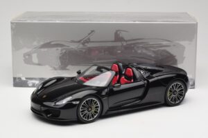 Porsche 918 Spyder Bazalt Czarny Metalik Minichamps 1:18 110062431 Metal — zdjęcie 8 z 8