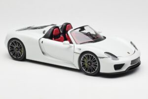 Porsche 918 Spyder Biały Minichamps 1:18 110062436 Metal — zdjęcie 6 z 8