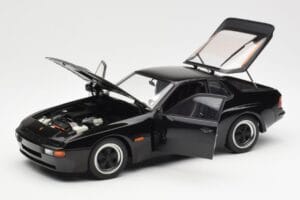 Porsche 924 Carrera GT Czarny AUTOart 1:18 78001 Metal — zdjęcie 2 z 8