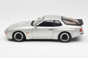 Porsche 924 Carrera GT Diamond Srebrny AUTOart 1:18 78002 Metal — zdjęcie 4 z 8