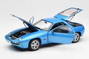 Porsche 928 Niebieski AUTOart 1:18 77901 Metal — zdjęcie 2 z 8