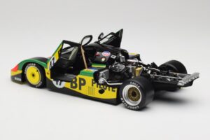Porsche 956L BP #47 P. Henn / C. Ballot-Lena 24 Hours of Le Mans 1983 Minichamps 1:18 180836947 Metal — zdjęcie 5 z 8