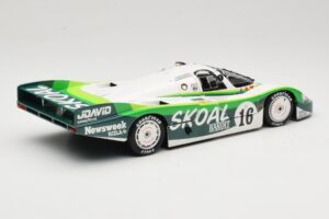 Porsche 956L #16 Skoal Bandit G. Edwards / D. Sears / M. Bleekemolen 24 Hours of Le Mans 1983 Minichamps 1:18 183836916 Metal — zdjęcie 3 z 8