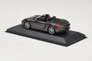 Porsche Boxster 981 S Grey Metallic Minichamps 1:43 PORSCHE005 Metal — zdjęcie 3 z 4