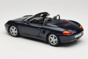 Porsche Boxster S 986 Night Blue UT Models 1:18 WAP021006 Metal — zdjęcie 6 z 7