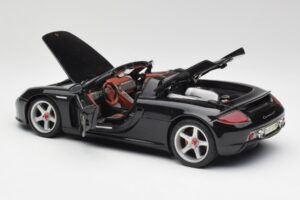 Porsche Carrera GT Czarny Maisto 1:18 36665 Metal — zdjęcie 5 z 8