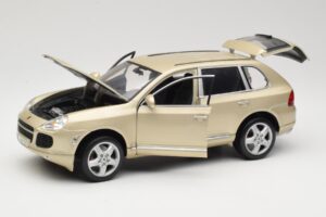 Porsche Cayenne S 955 Beżowy Maisto 1:18 WAPC2100213 Metal — zdjęcie 2 z 8