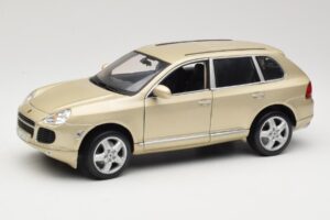 Porsche Cayenne S 955 Beżowy Maisto 1:18 WAPC2100213 Metal