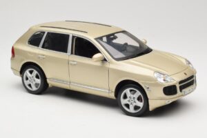 Porsche Cayenne S 955 Beżowy Maisto 1:18 WAPC2100213 Metal — zdjęcie 6 z 8