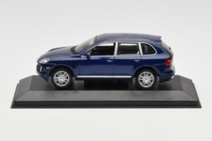 Porsche Cayenne S Niebieski Minichamps 1:43 WAP02061217 Metal