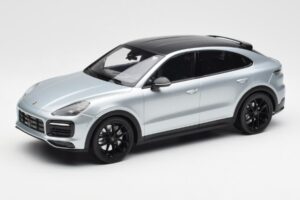 Porsche Cayenne E3 S Coupe Dolo Srebrny Norev 1:18 WAP0213220K Metal