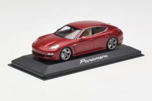 Porsche Panamera 970 Czerwony Minichamps 1:43 WAP02000119 Metal — zdjęcie 2 z 4