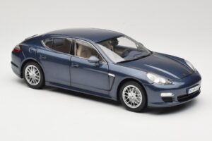 Porsche Panamera 970 S Niebieski Minichamps 1:18 WAP02100119 Metal — zdjęcie 6 z 8