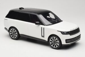 Land Rover Range Rover L460 P530 Autobiography Fuji White GT Spirit 1:18 GT533 Żywica — zdjęcie 4 z 6