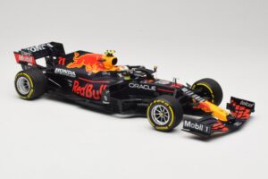 Red Bull Racing Honda RB16B #11 S. Perez Mexican GP 2021 Minichamps 1:18 110211911 Metal — zdjęcie 4 z 6