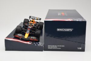 Red Bull Racing RB18 #1 M. Verstappen Winner Austin GP 2022 Minichamps 1:18 113222901 Metal — zdjęcie 6 z 6