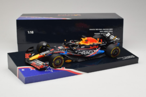 Red Bull RB19 #1 M. Verstappen Oracle Red Bull Racing United States Grand Prix Winner World Champion 2023 Minichamps 1:18 113 — zdjęcie 7 z 7