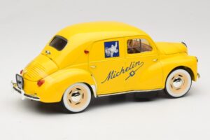 Renault 4CV Michelin Yellow Solido 1:18 82002 Metal — zdjęcie 2 z 6
