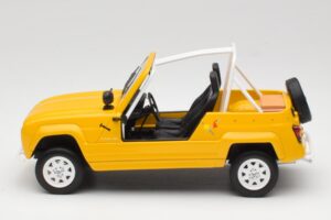 Renault 4L JP4 Jaune Tournesol Otto 1:18 OT1079 Żywica — zdjęcie 3 z 6