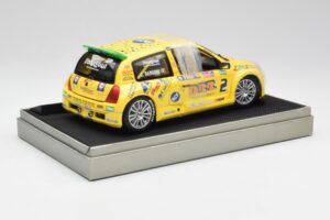 Renault Clio Sport #2 E. Rangoni Renault Clio Trophy Winner 2000 Universal Hobbies 1:18 7711218616 Metal — zdjęcie 2 z 6