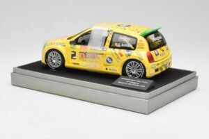Renault Clio Sport #2 E. Rangoni Renault Clio Trophy Winner 2000 Universal Hobbies 1:18 7711218616 Metal — zdjęcie 5 z 6