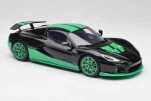 Rimac Nevera Record Monochrome Czarny GT Spirit 1:18 GT916 Żywica — zdjęcie 4 z 6