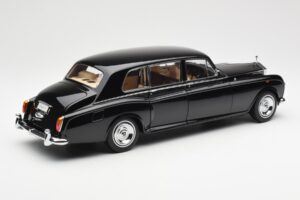 Rolls-Royce Phantom VI EWB Czarny Kyosho 1:18 08905BK Metal — zdjęcie 3 z 8