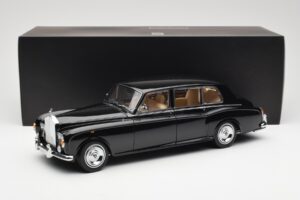 Rolls-Royce Phantom VI EWB Czarny Kyosho 1:18 08905BK Metal — zdjęcie 8 z 8