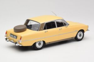 Rover 3500 V8 P6 Kremowy MCG 1:18 MCG18046 Metal — zdjęcie 2 z 6