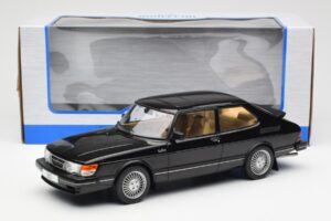 Saab 900 Turbo Czarny MCG 1:18 MCG18338 Metal — zdjęcie 6 z 6