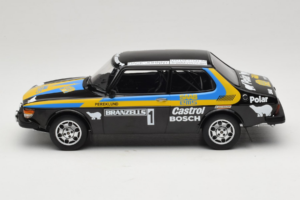 Saab 99 EMS #1 P. Eklund / B. Cederberg Rally Sweden 1977 MCG 1:18 MCG18825R Metal — zdjęcie 3 z 6